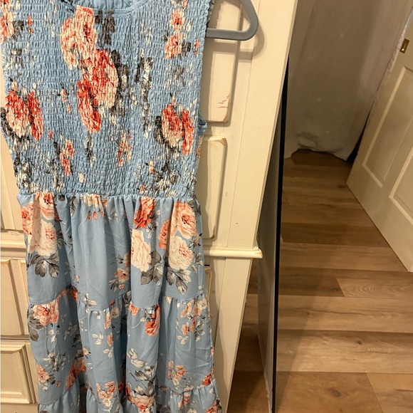 SHEIN floral blue dress women’s - Picture 2 of 5